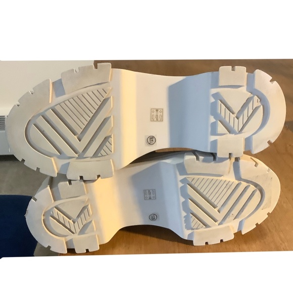 chinese laundry jensen lug sole loafer in natural size 7.5 - Picture 6 of 6